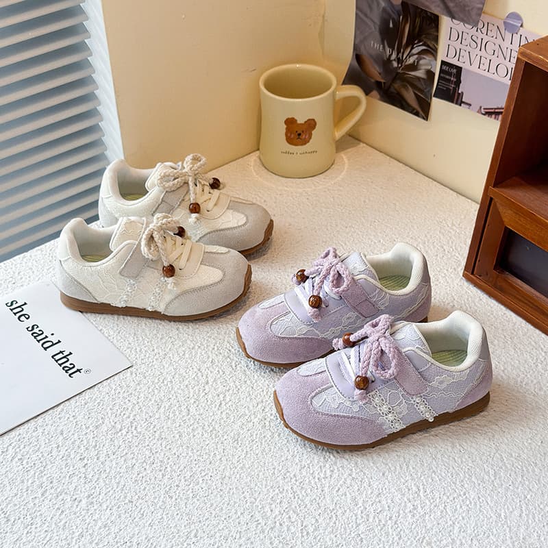 Girls Lace German Training Shoes 2026 Autumn New Style Little Girl Versatile Agam Shoes Mesh Casual Board Shoes Sneakers