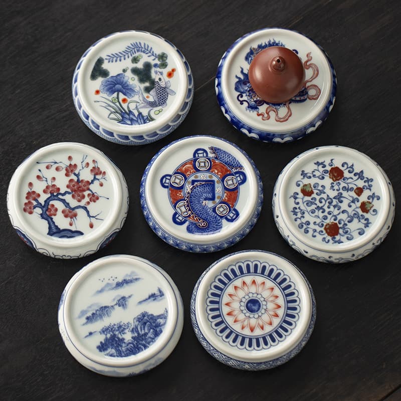 Purple Clay Teapot Lid Stand Coaster Small Pot Saucer, Vintage Ceramic Lid Rest Blue and White Interlocking Pattern Pot Cover
