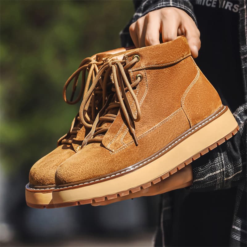 2024 Autumn New Style Men's Shoes Mid-Top Martin Boots Genuine Leather Casual Thick-Soled Work Boots British Retro Short Boots Wholesale