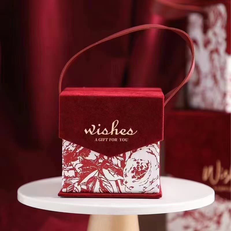 One piece velvet wedding velvet cloth wedding candy box empty box bridesmaid gift box box gift paper wedding customization