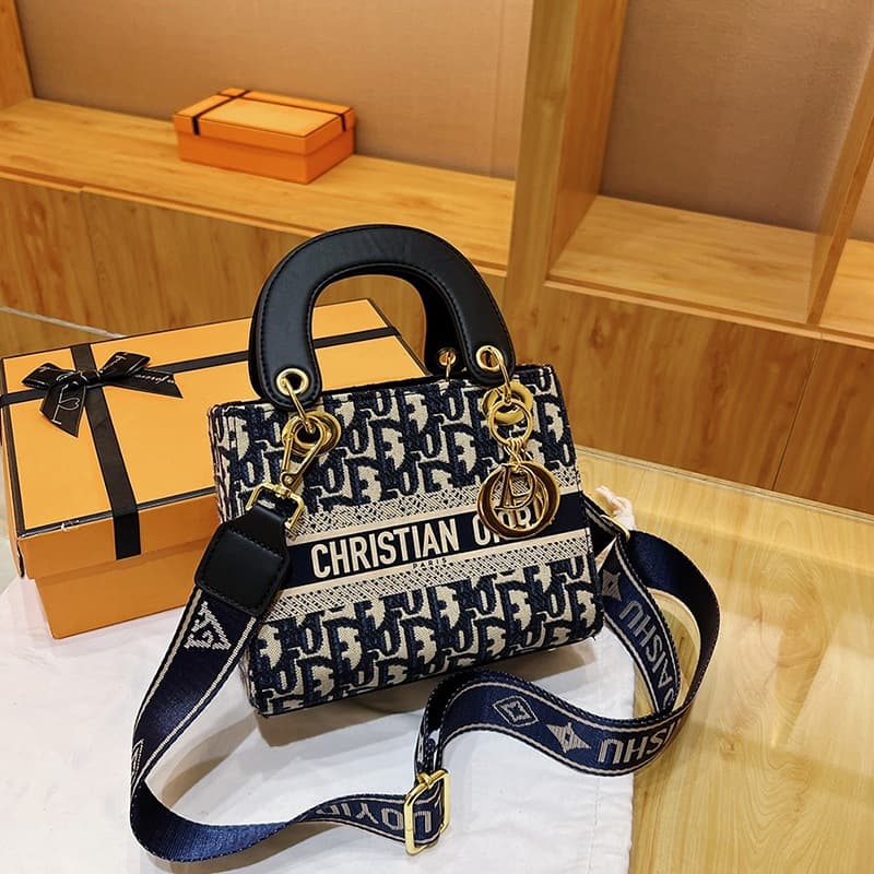 Crossbody Lady Dior Bag Women's Handbag 2026 New Style Textured Light Luxury Embroidered Crossbody Small Bag