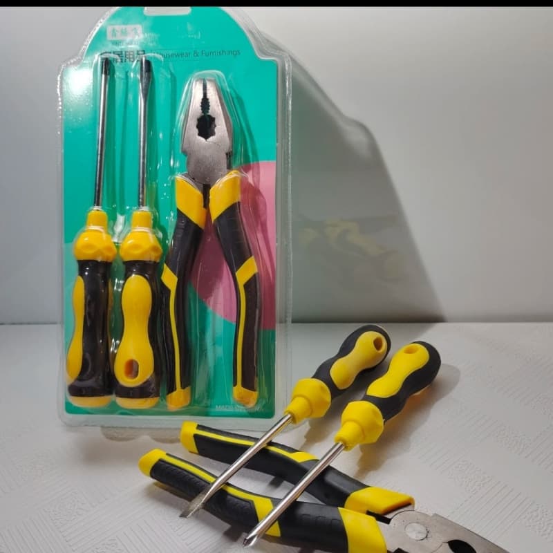 Screwdriver and Pliers Set for Home and Industrial Use, Including Heavy-Duty Universal Pliers