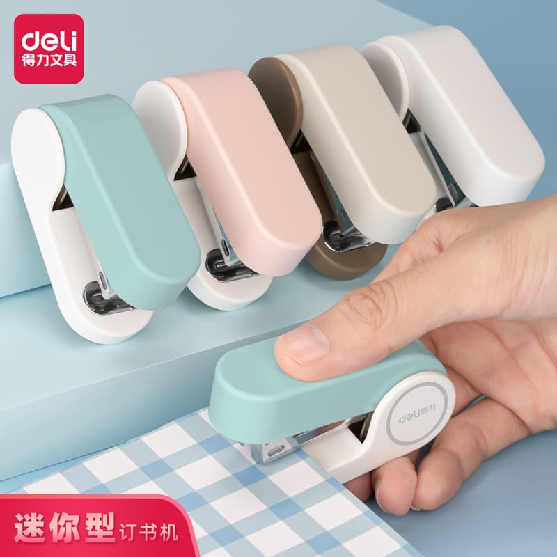 Deli TA201 mini stapler student small office portable stapler macaron with staples
