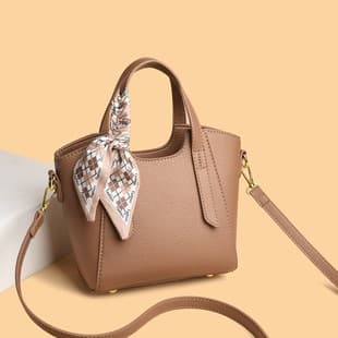 Cross-border Premium Vintage Chic Handbag for Women 2025 New Simple Crossbody Bag Fashion Ladies Tote