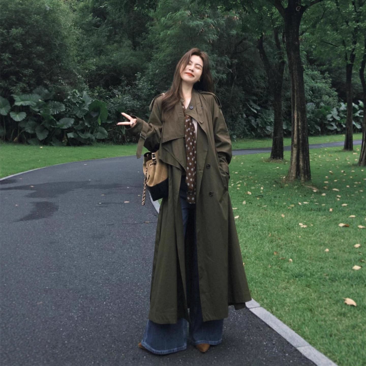 OK-330 European commuting design British style coat jacket autumn fashion light mature style high-end windbreaker for women