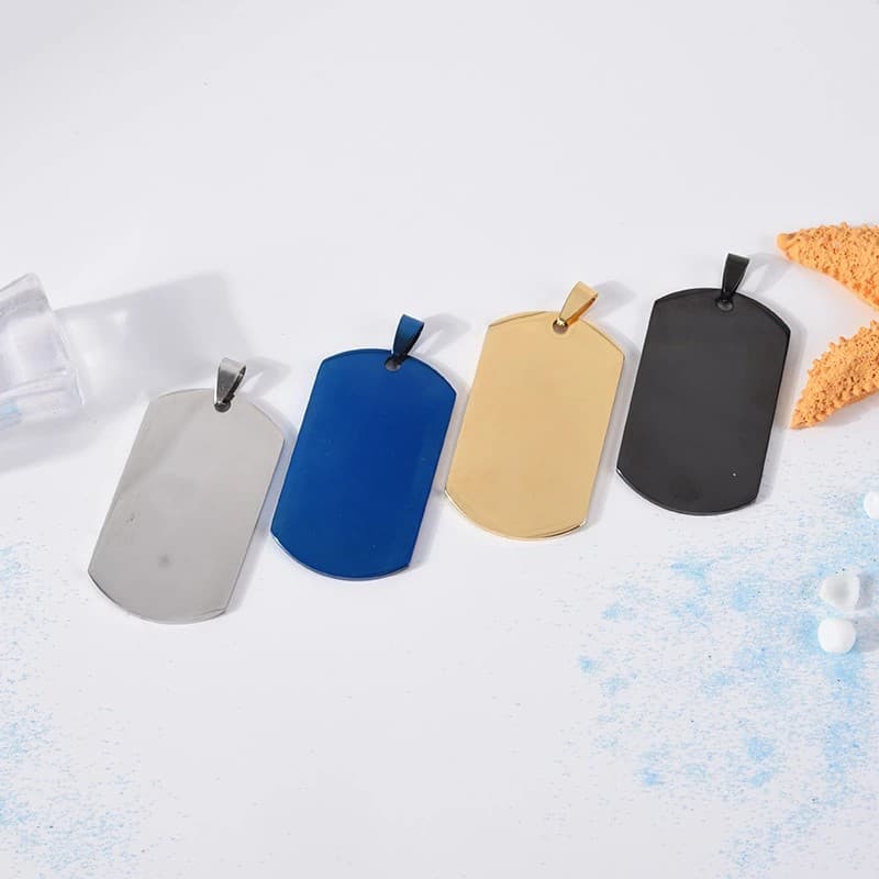 Manufacturer's new spot stainless steel military brand titanium steel dog tag wholesale metal soldier identity plate nameplate metal hang tag