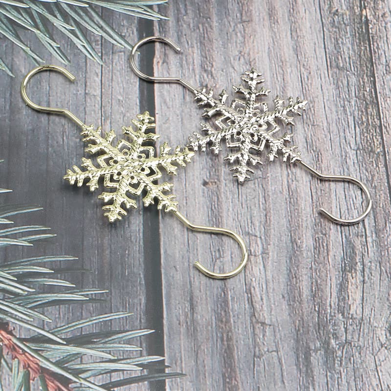 Creative Christmas Supplies Hot Selling Christmas Festival Accessories Decorations Christmas Snowflake Hook 68mm S-Hook In Stock