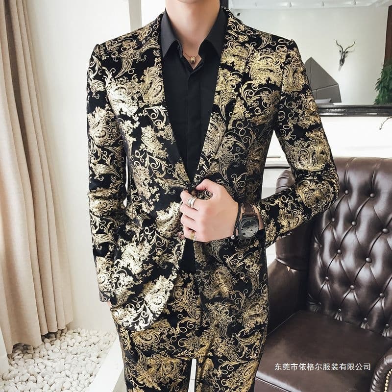 Men's Korean Slim Floral Suit Set with Gold Accents, Trendy Spring and Autumn Small Suit, Nightclub Hairstylist Top Two-Piece Set