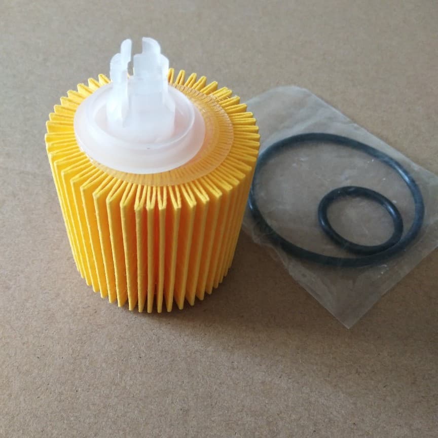 Source manufacturer 04152-37010 oil filter supports foreign trade, Corolla oil filter element
