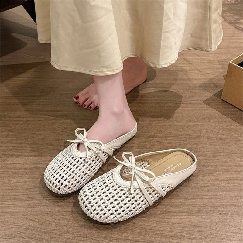 Hollow woven toe-cap half slippers for women, 2026 summer new soft-soled breathable flat-soled lazy sandals and slippers trendy