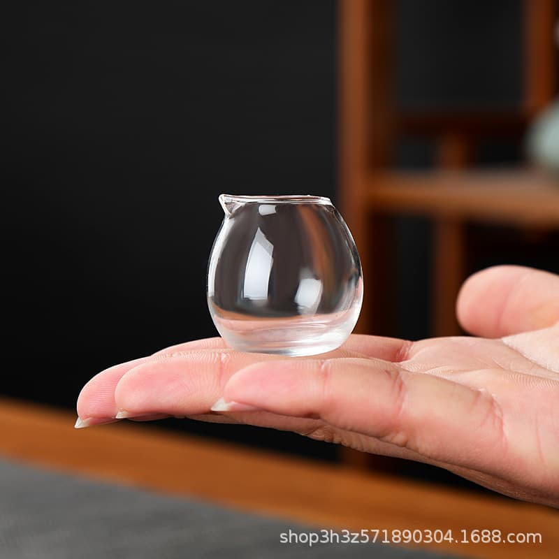 Collector's item: Mini Japanese-style milk cup/milk jug/coffee/flavoring cup, small 15cc milk jug.