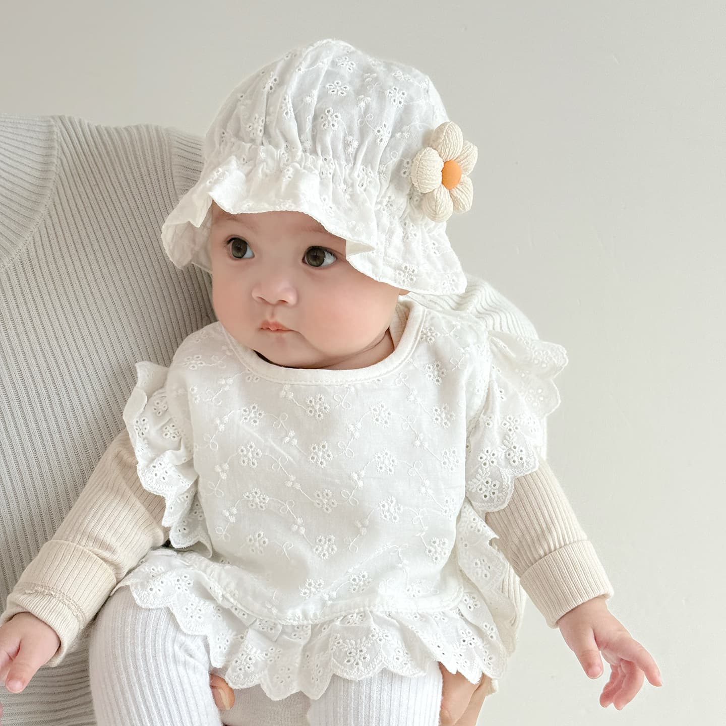 Baby Drool Bib with Ties Pure Cotton Bib Girls Lace Drool Bib Japanese Style Baby Hat 6 to 12 Months