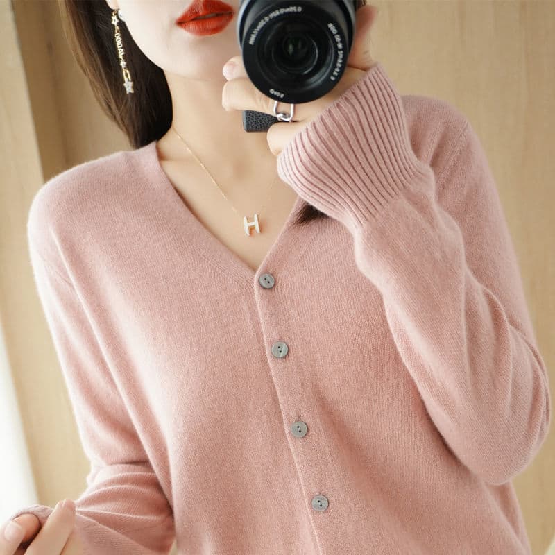Plus Size Cardigan Outwear Women's Knitted Bottoming Shirt V Neck Long-Sleeved 25 Spring New Outer Sweater Women's K-Style