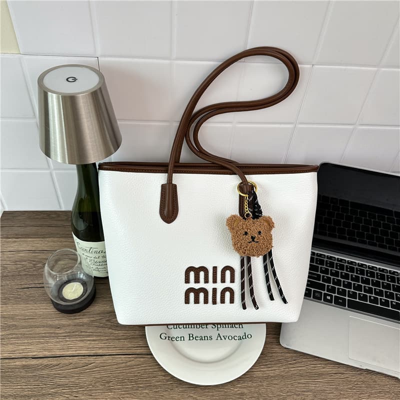 MIU-Style Tote Bag Large Capacity Women's 2026 New Trend Spring/Summer Crossbody Foreign Trade Underarm Bag Fashion Shoulder Bag