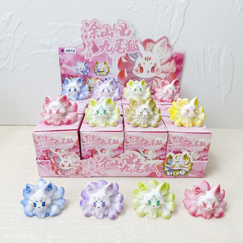 Foreign trade cross-border original Tushan Nine-tailed Fox third desktop ornament creative resin flocking crafts blind box batch