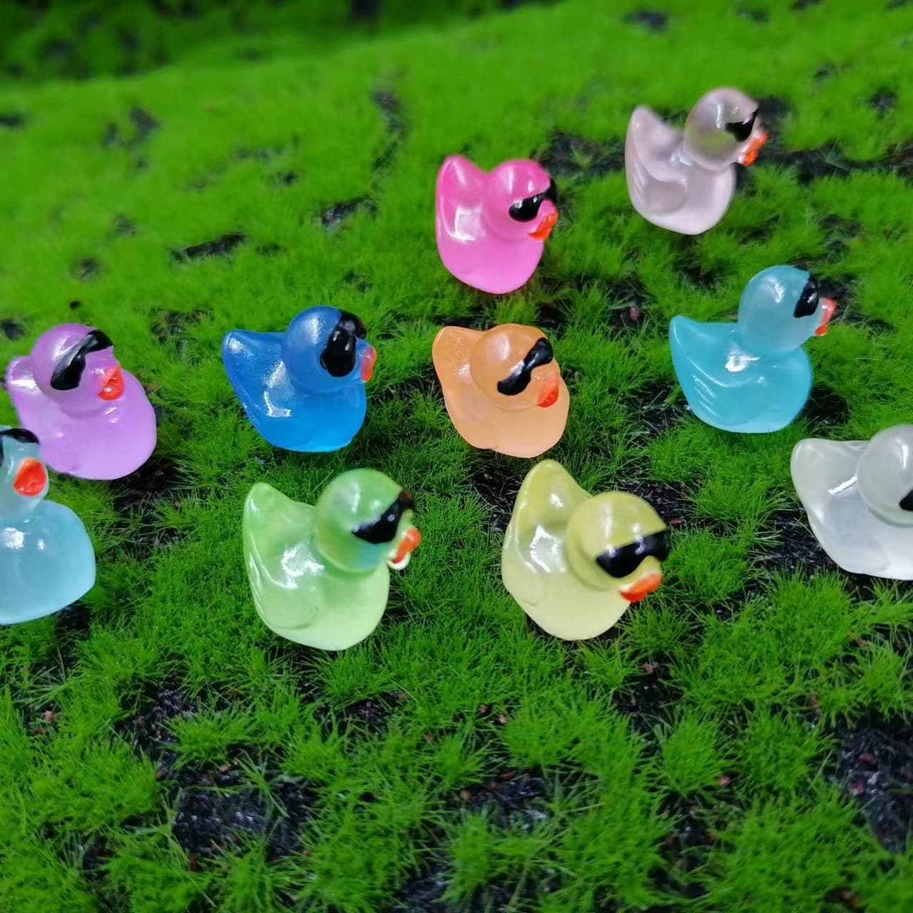 New Glow-in-the-Dark Christmas 3D Duck DIY Headwear Hair Accessory Material Kit Small Ornament Resin Accessory