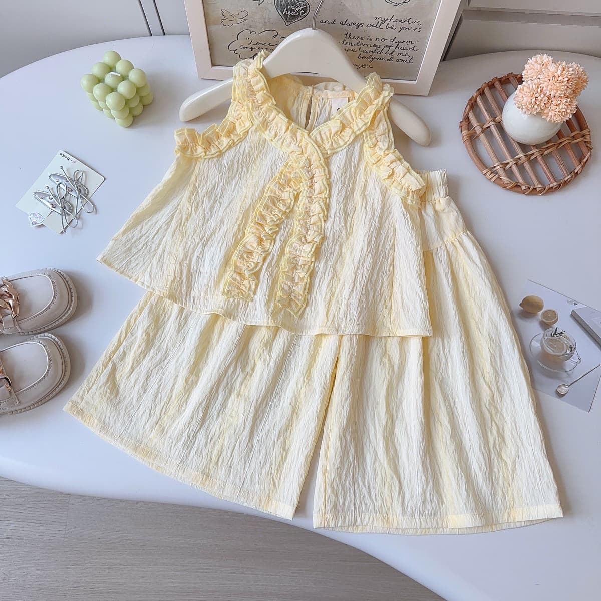 2026 Summer Girls Suit Fungus Trim Vest Top Wide Leg Pants Children's Small Fresh Two-piece Set Cross-Border Shipping