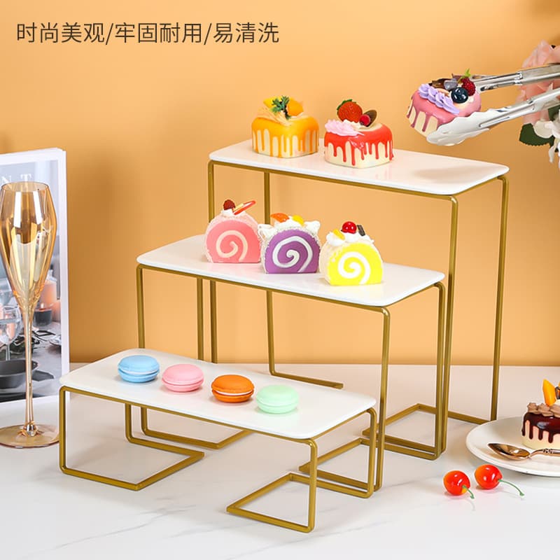 Wholesale Ceramic Dessert Stand Birthday Creative Tea Snack Display Plate Cake Tray Luxury Vintage Style Factory Direct Fruit Plate