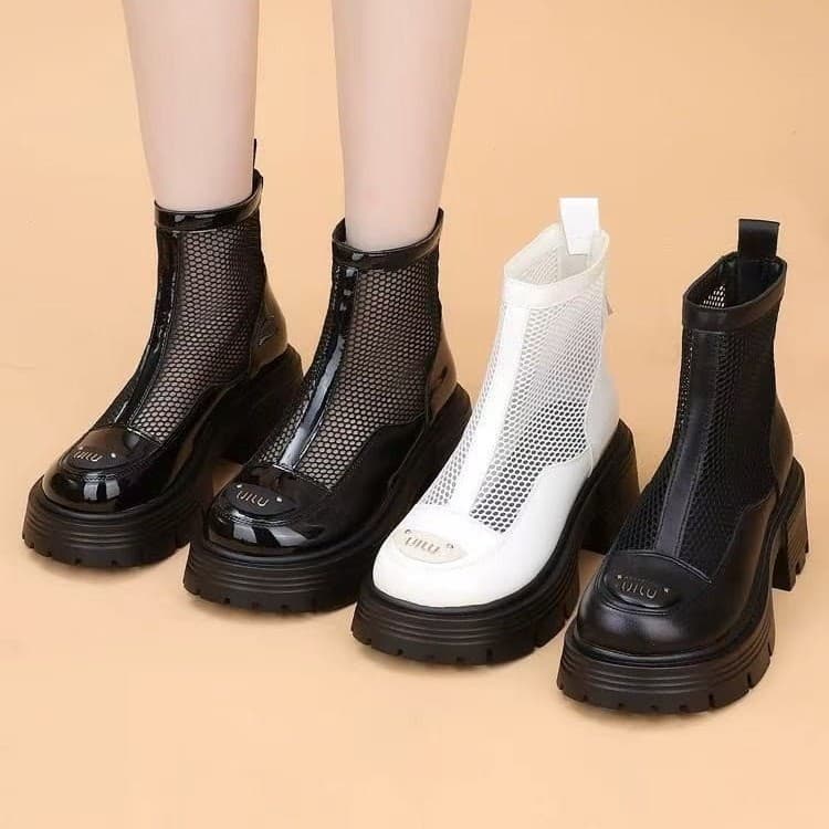 Hollow Martin Boots Women 2025 Summer Thin Mesh Breathable Short Boots Thick Sole Boots Summer High Heel Mesh Boots Wholesale
