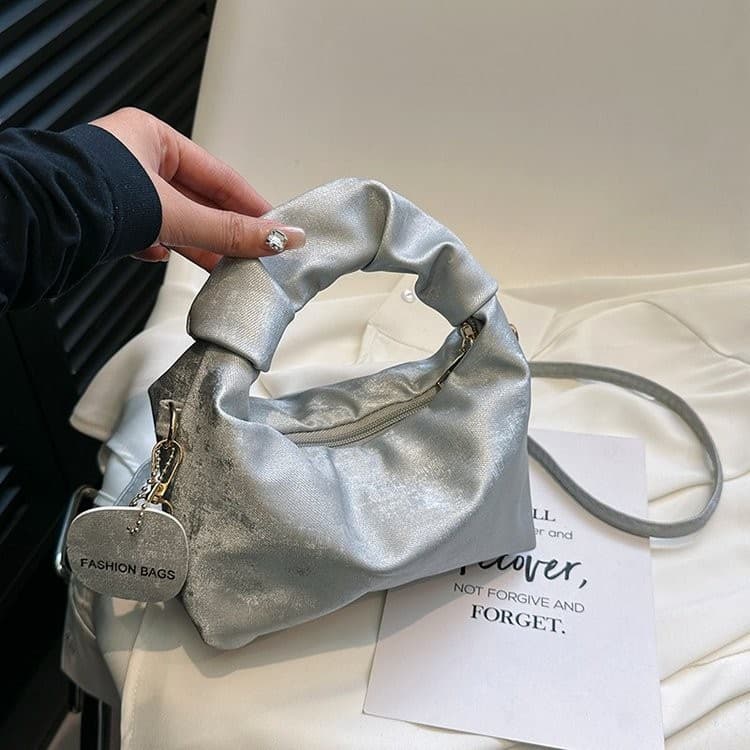 Versatile women's handbags women's bags 2025 summer new trendy fashion popular one-shoulder cross-body bag dumpling bag