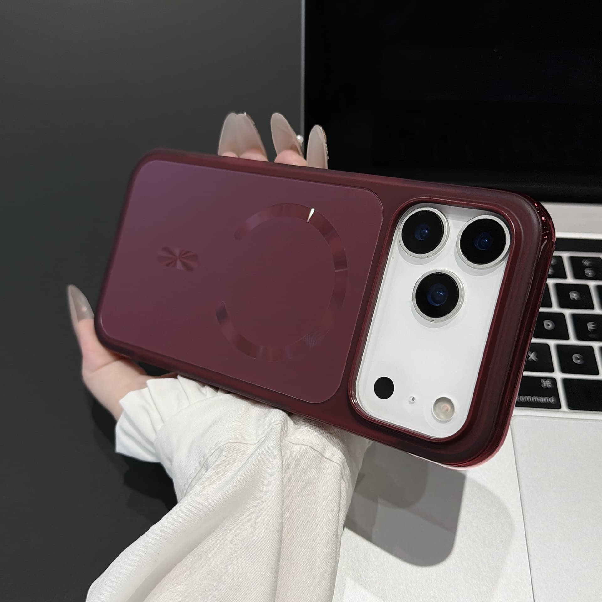Compatible with iPhone 18 Pro Max Solid Color Air Cushion Magnetic Phone Case for Apple 17 Simple Full Coverage Shockproof Protective Cover