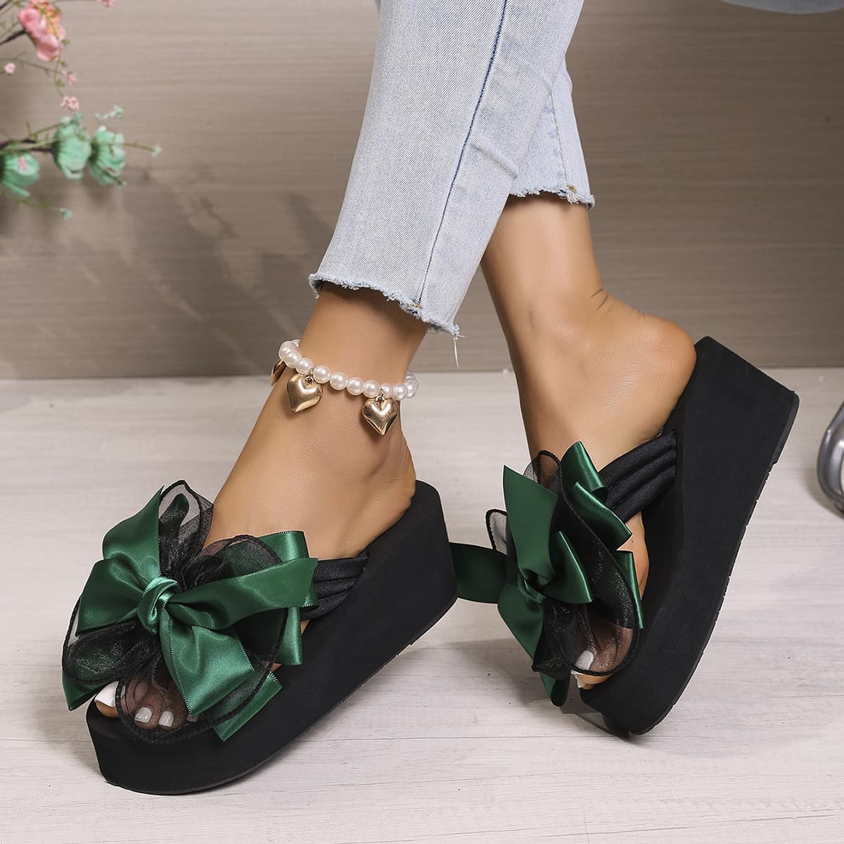 2026 Summer Korean Style Bow-Knot Wedge Sandals for Women, Fashionable Outdoor Thick-Soled Beach Shoes, Non-Slip High-Heeled Flip-Flops