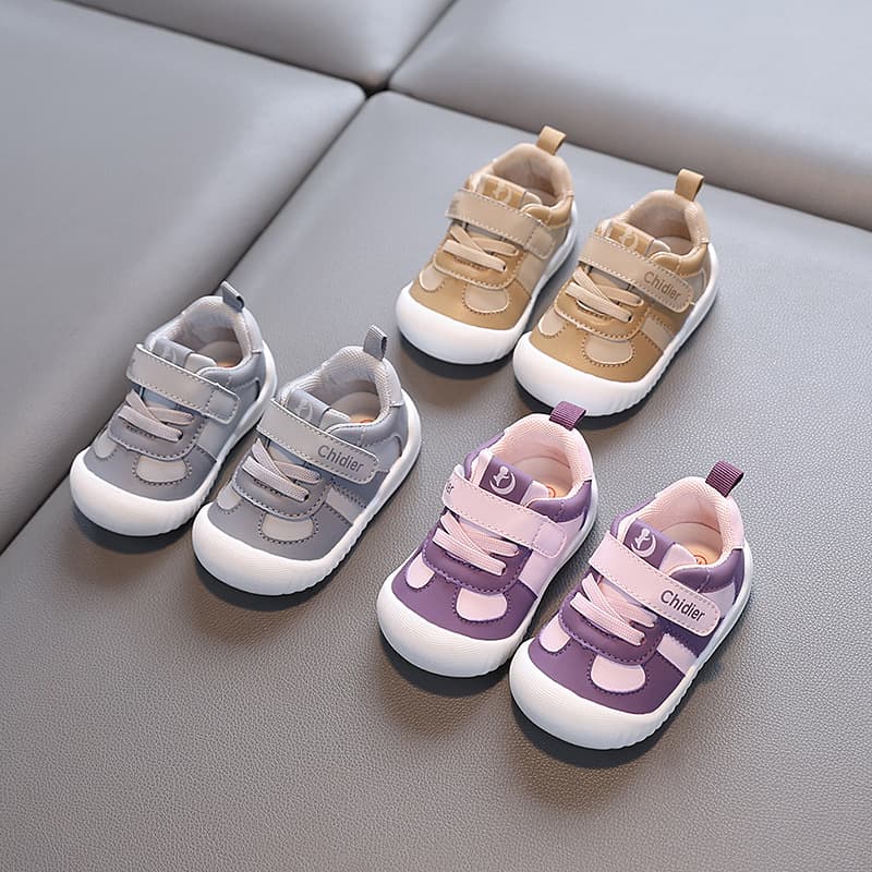 Xiaoliubao spring and autumn 1-2 year old baby soft-soled toddler shoes for boys and girls, non-slip leather toddler shoes