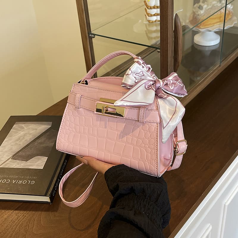Korean Style Minimalist Handbag for Women 2025 New Trendy Kelly Bag Elegant Shoulder Crossbody Small Square Bag