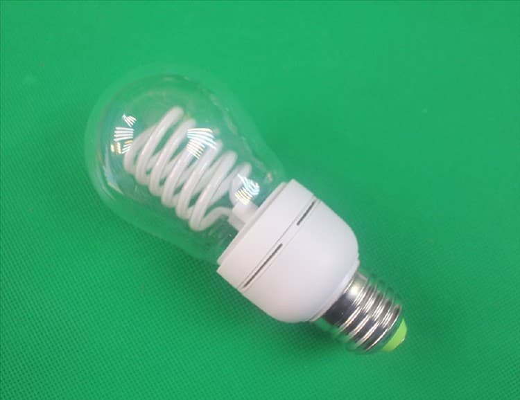Factory Direct CCFL Bulb with Glass Cover 2700K, 4000K, 6500K Voltage 110V/220V