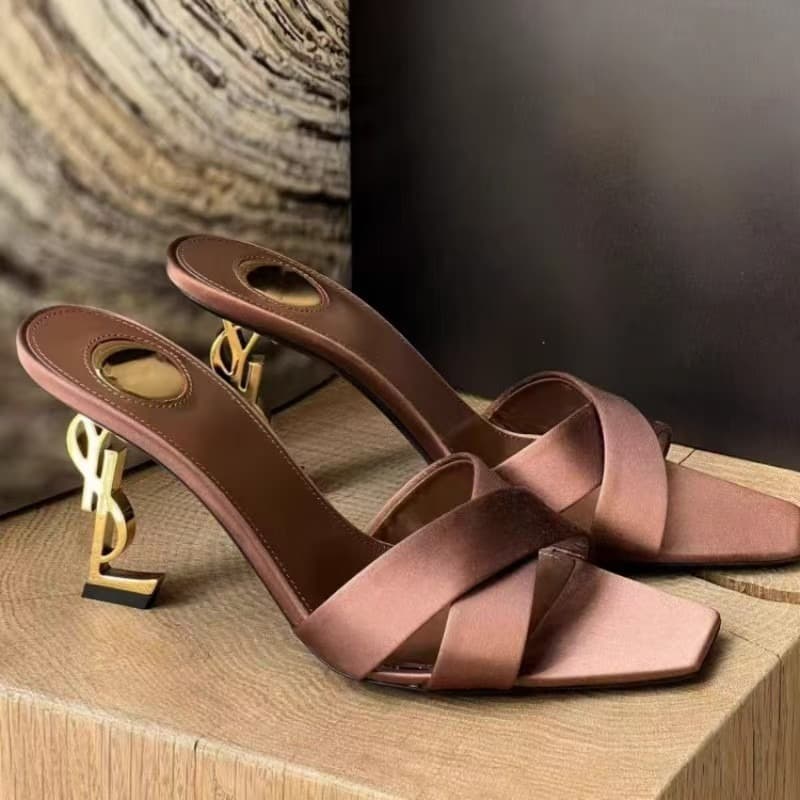 Factory Stock One Strap High Heel Sandals Women Cross Strap Export Bestseller Irregular Heel Letter Heel High Heels Women Shoes