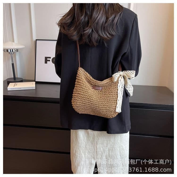 Hand-Woven Bags for Women, Casual Summer New Style Woven Beach Bags, Versatile and Stylish Woven Commuting Shoulder Crossbody Bags