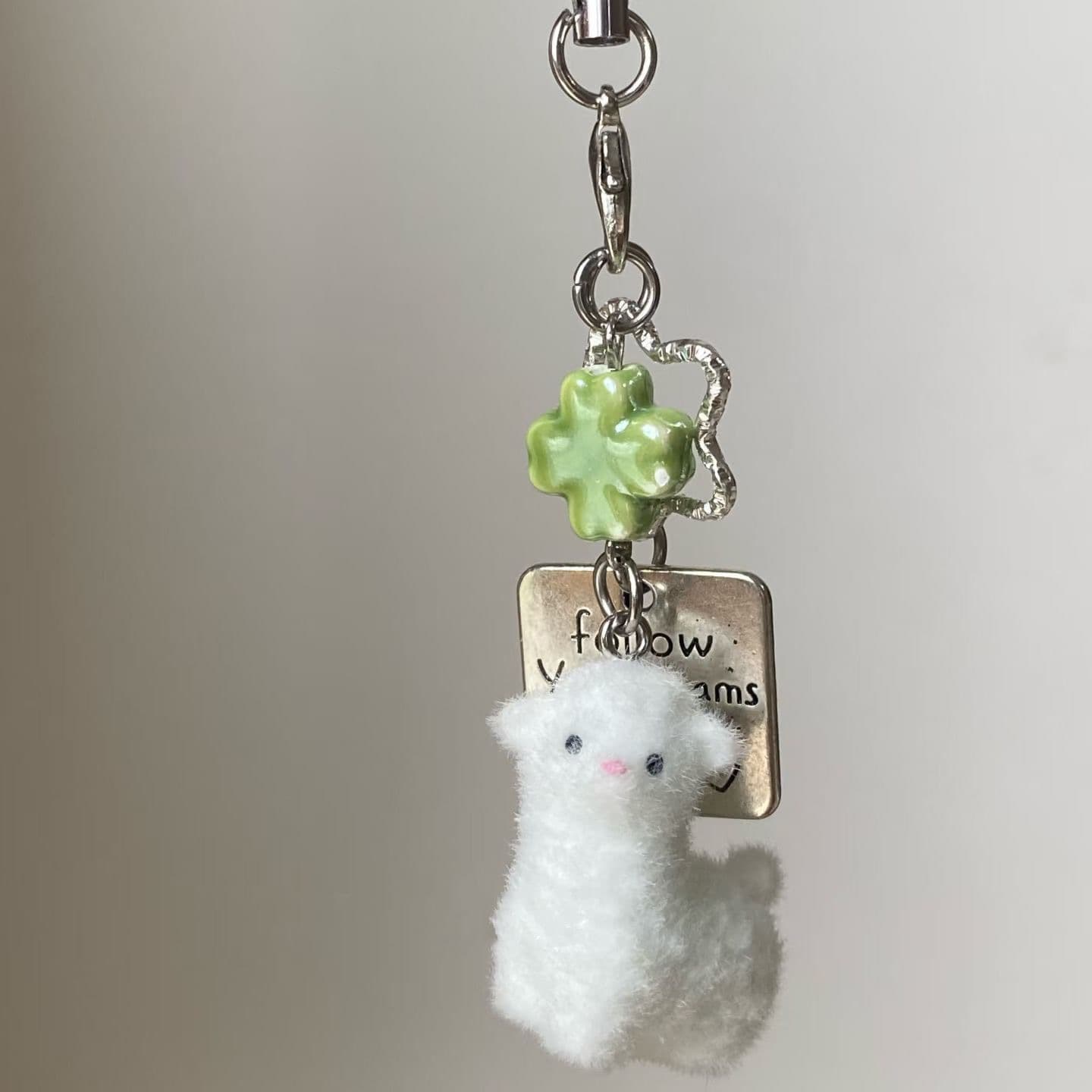 Cute flocked alpaca shell keychain bag simple pendant camera pendant plush sweet mobile phone bag pendant
