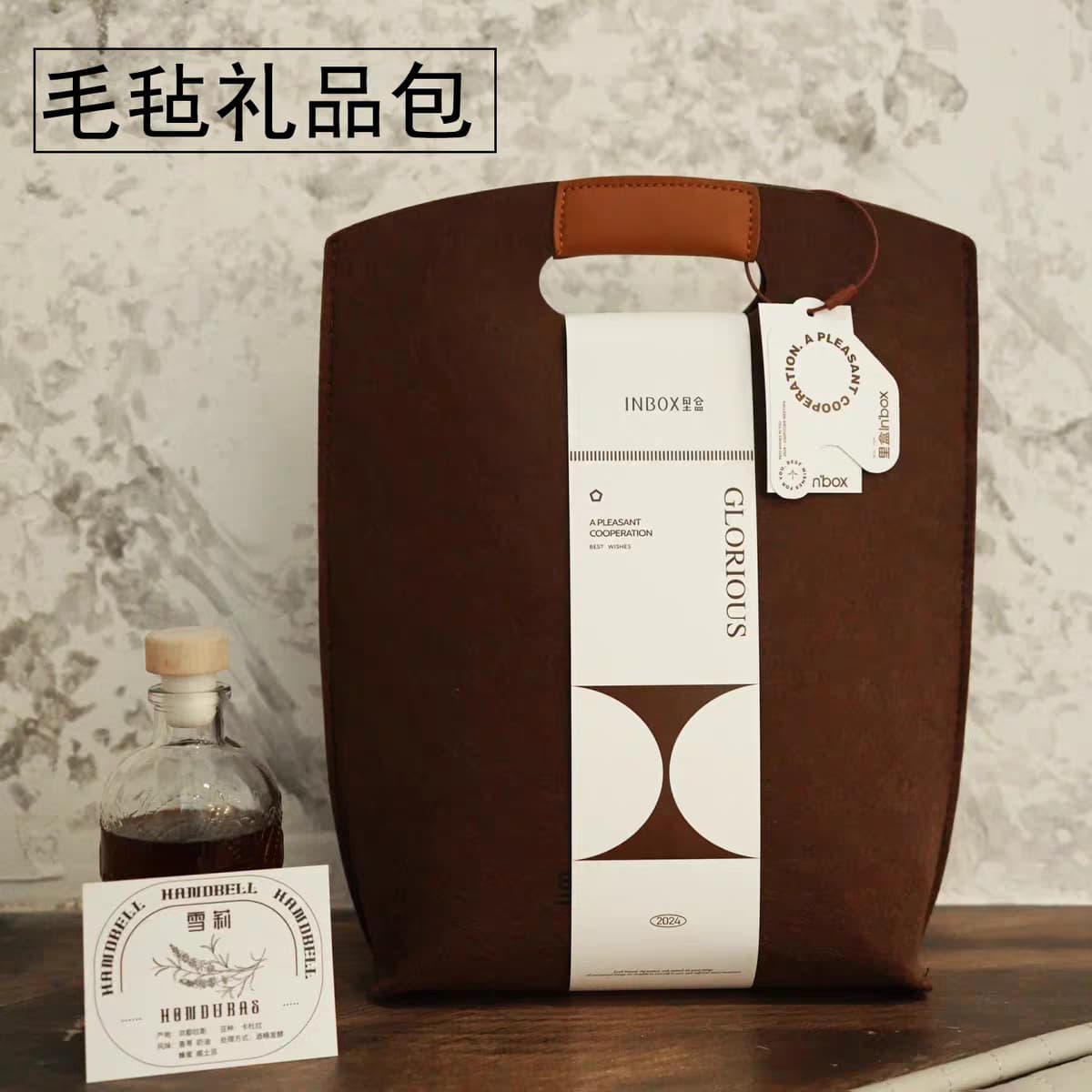 Source Factory Wholesale Felt Bag Corporate Benefits Exhibition Gift Felt Tote Custom Logo Business Bag