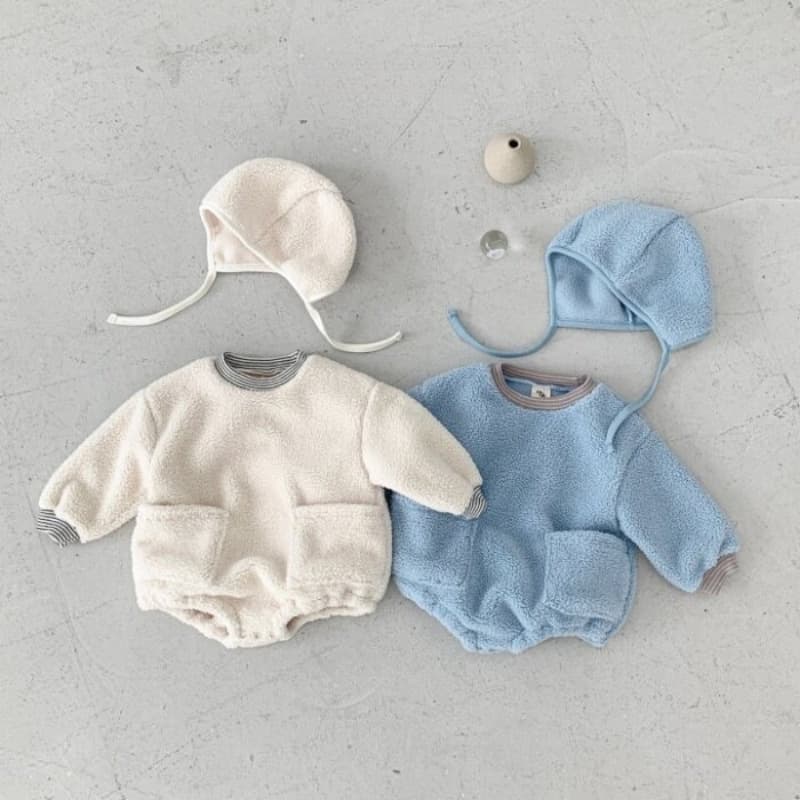2026 Korean style infant and toddler cute warm plush romper suit for men and women, autumn and winter style baby one-piece outing suit