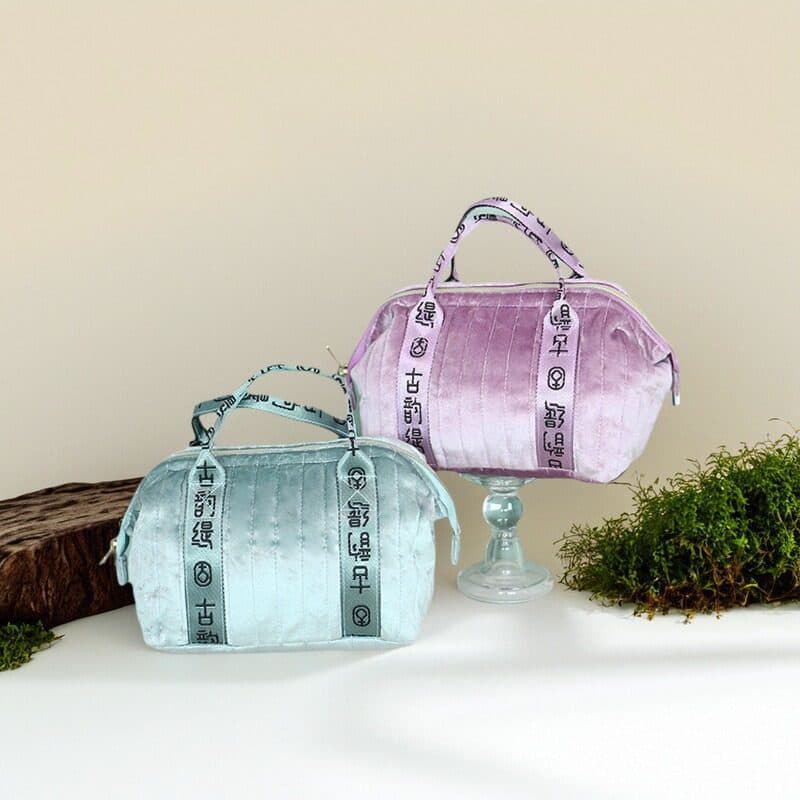 Makeup Bag Crossbody Bag Women Underarm Bag Waterproof Shoulder Bag Checkered New Style Versatile Outdoor Grid Storage Bag