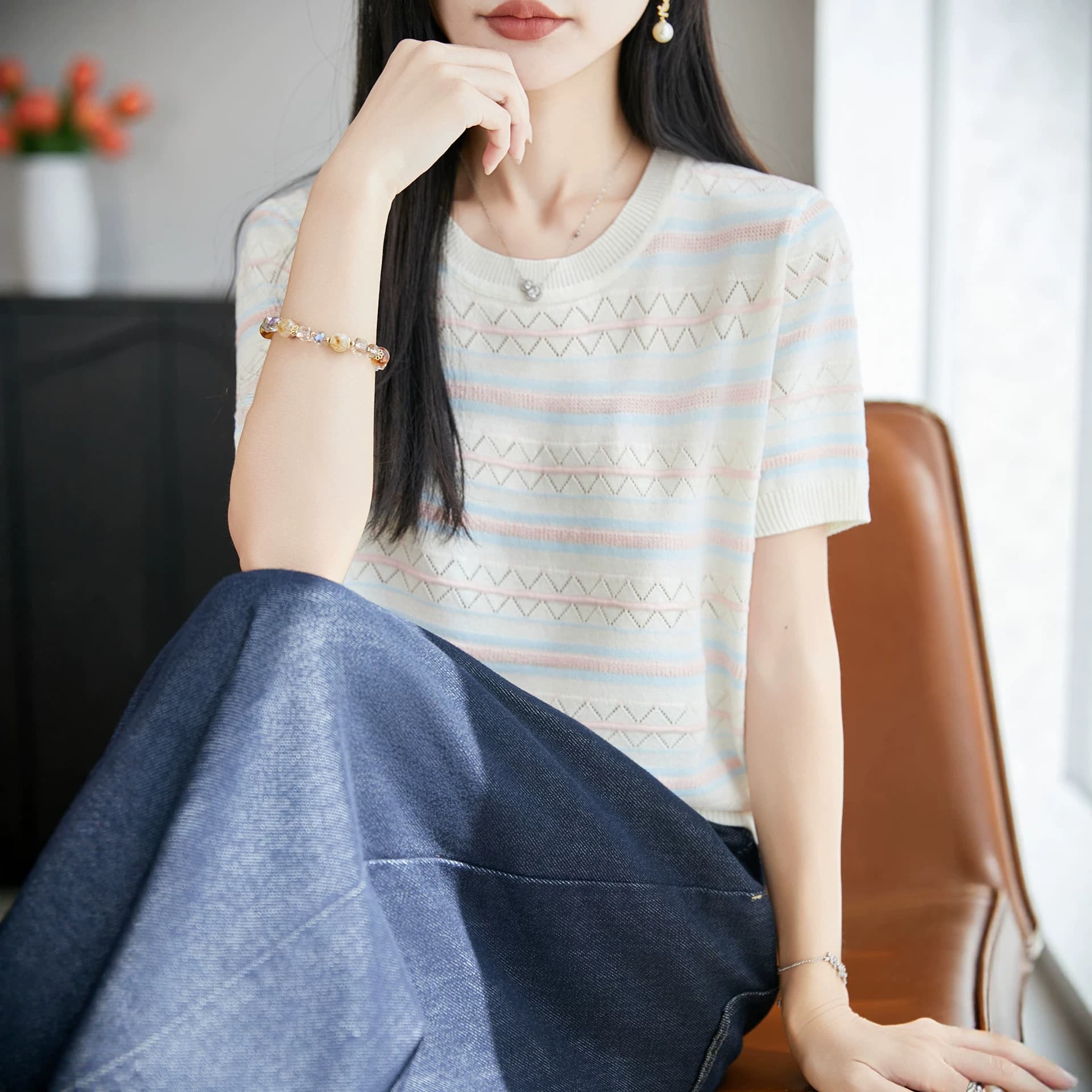 Summer Round Neck Ice Silk Contrast Stripe Short Sleeve Women's Draping Breathable Slim Fit Soft Style Commuter Versatile Knit Top