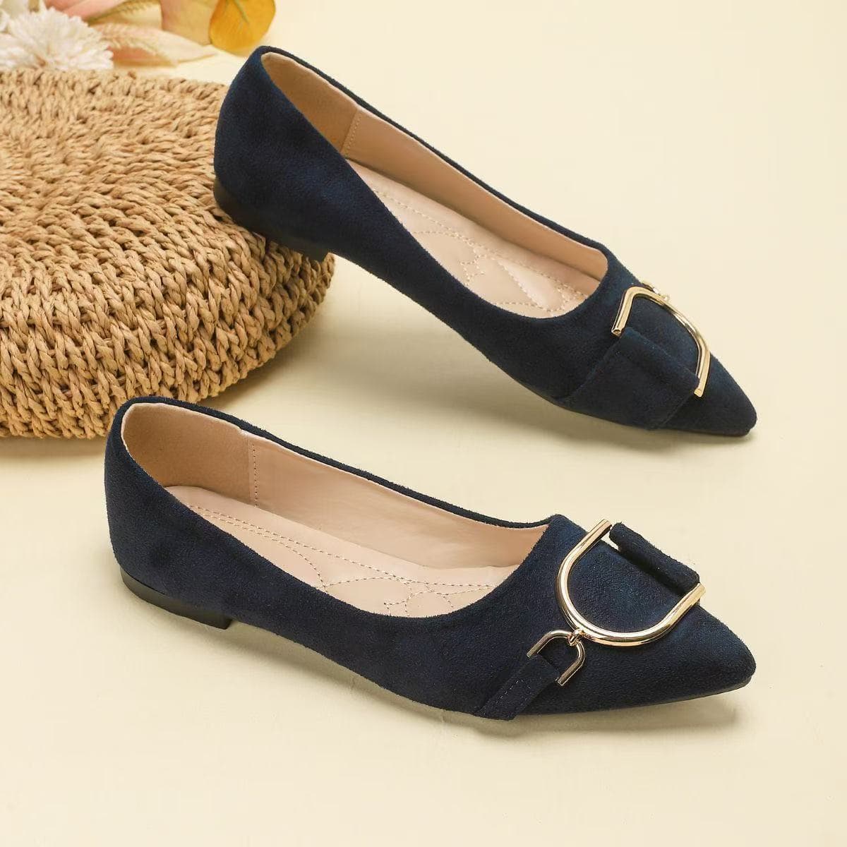 Women's Single Shoes 2026 Spring New Style Versatile Pointed Toe High Heel Sandals Shallow Mouth Cross-Border Large Size 34-48