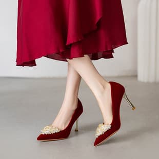 2025 Red Wedding Shoes for Bride, New Chinese-style Xiuhe Wedding Dress Two-Way Wear, Banquet and Toast High Heels