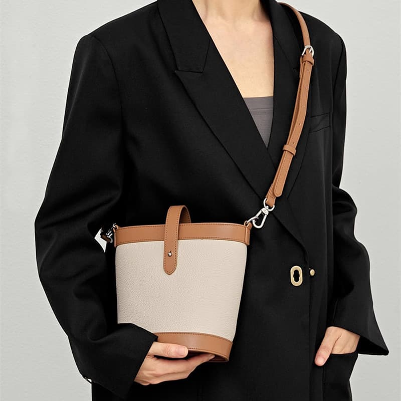 Color-block Commuter Bucket Bag 2025 Summer New Women's Bag Niche Shoulder Crossbody Bag Simple Versatile Underarm Bag