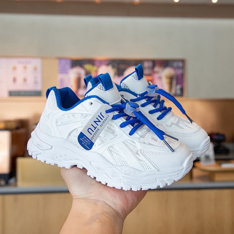 Boys and Girls Sports Shoes New 2026 Spring Summer Comfortable Breathable Running Shoes White Student Sneakers