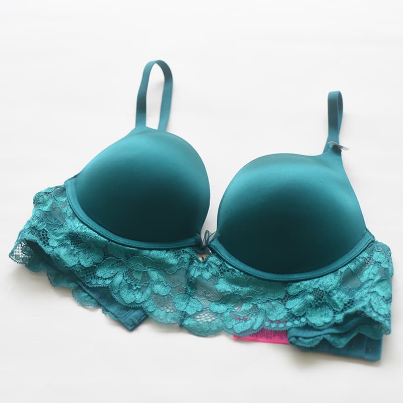 Canadian Original Lasenza Push-Up Bra Deep V Lace Smooth Seamless Sexy Thick Cup Enhances Bust Size Bra