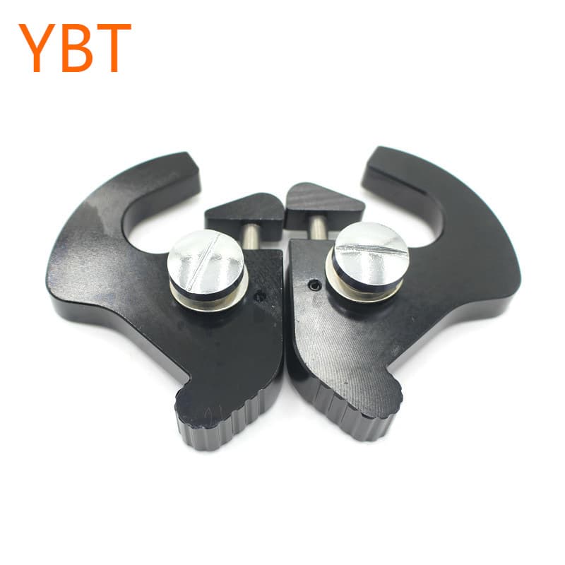 Quick-release locking clamp for Harley XL883, Road Glide, Road King, Dyna motorcycle rear backrest