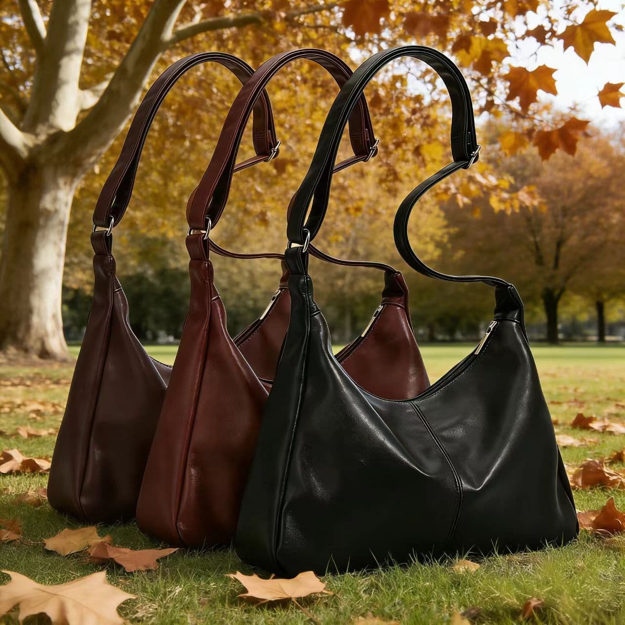 Retro soft leather hobo bag tote bag with large storage capacity, retro brown coffee and black three-color optional hand shoulder bag
