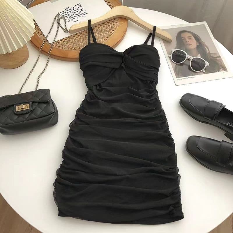 Fashionable Sexy Spaghetti Strap Dress with Padded Bra for Women Summer New Slim Fit Bodycon Short Dress