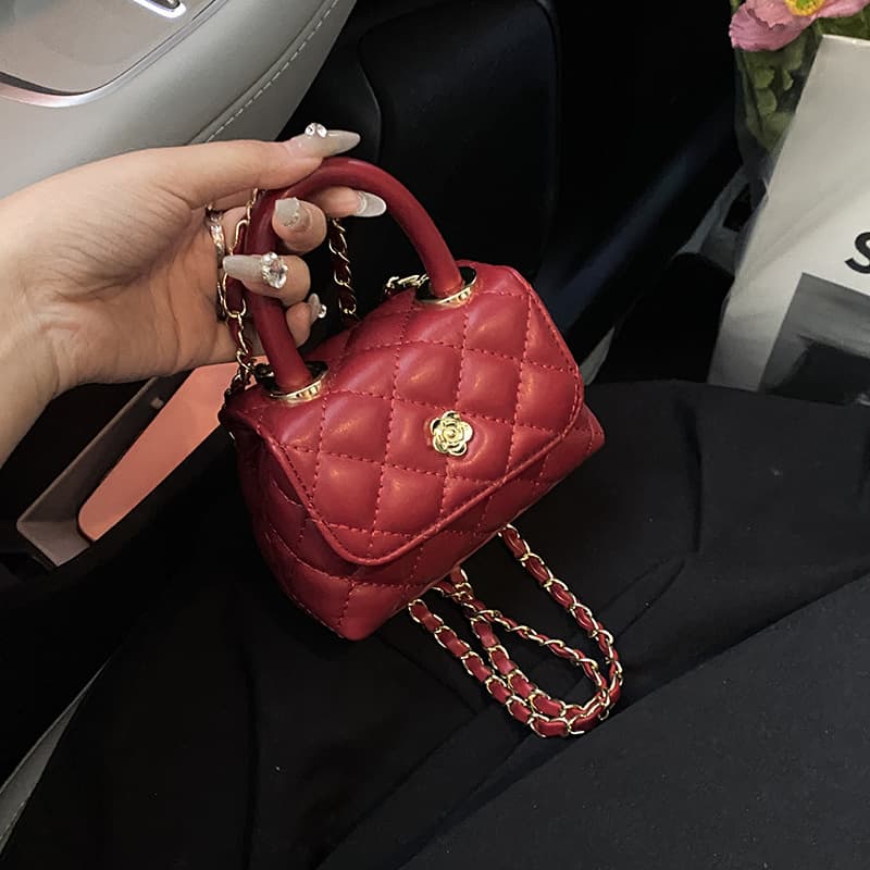 Kids Bag 2025 New Diamond Quilted Chain Bag High-End Camellia Style Girls Handbag Chain Crossbody Bag