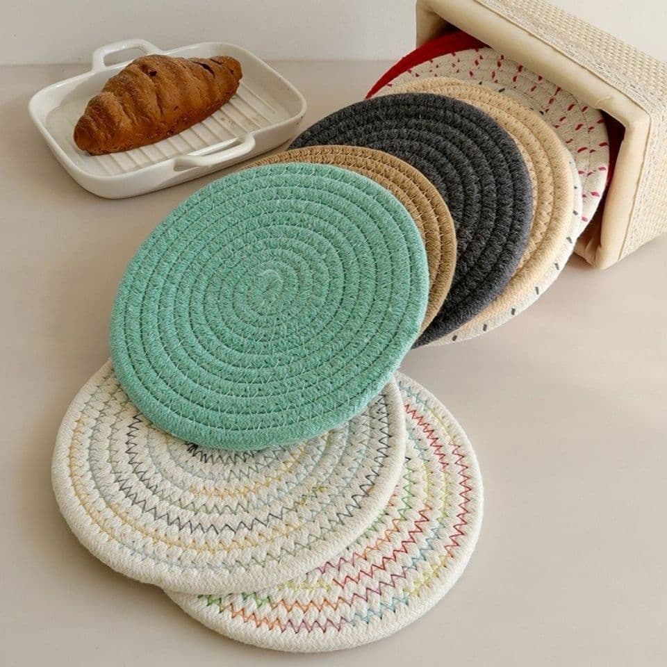 Insulated mat table mat, insulated mat, dining table, anti-scalding, household table mat, creative new style, insulated mat, coaster, plate mat, dining table mat