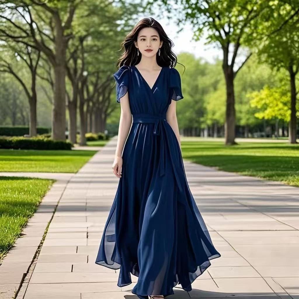 High-end blue V-neck chiffon dress for women, summer temperament, seaside vacation long dress, wide waist, elegant beach dress