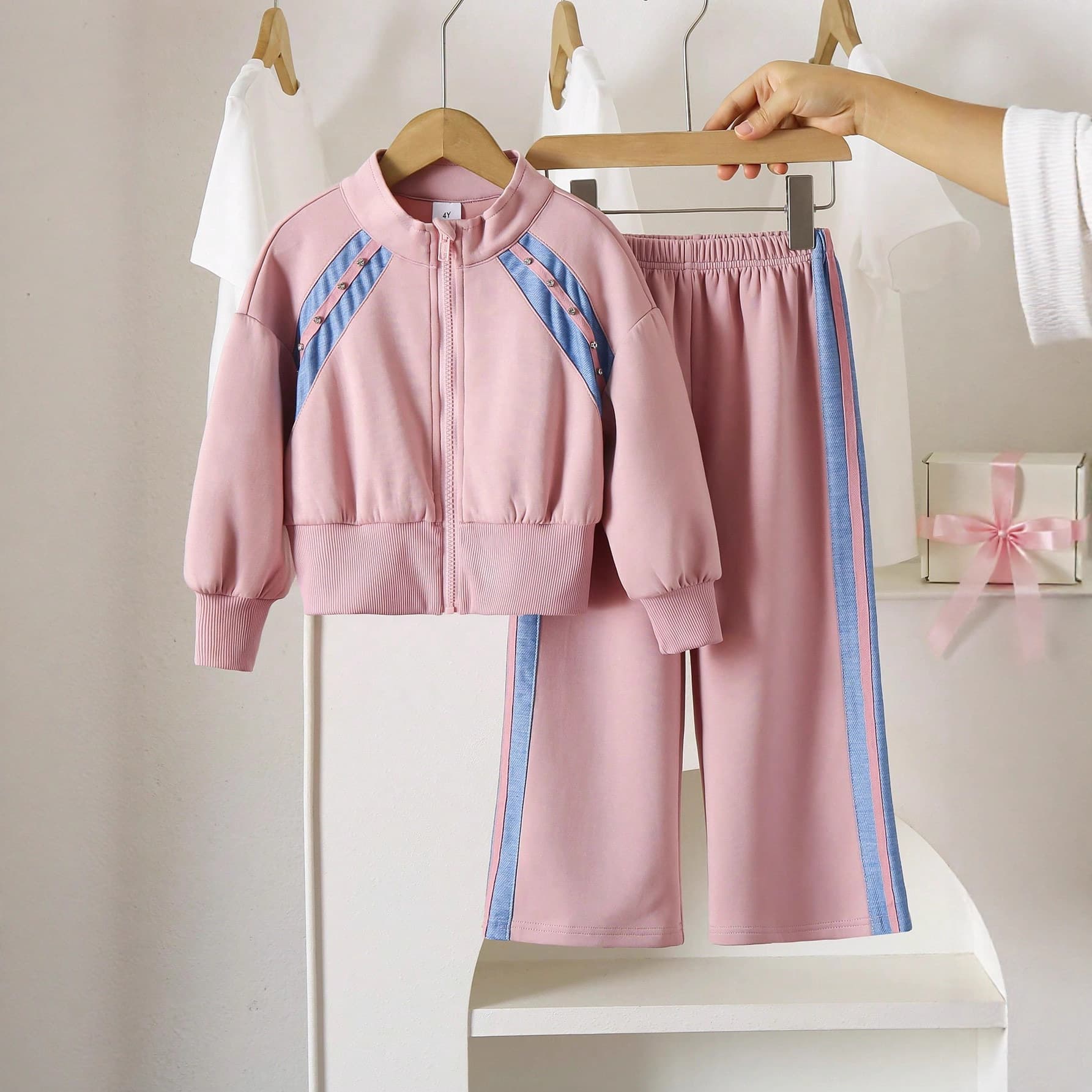 2025 Fashion Girls' Casual Zip-Up Stand Collar Color-Block Hoodie + Long Pants 2-Piece Set, Suitable for Outdoor Sports