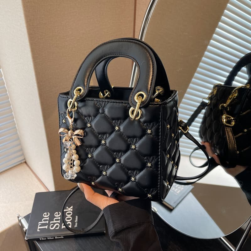 Korean-style Small Square Handbag for Women, 2026 Spring New Arrival, High-Quality Texture, Stylish Shoulder and Crossbody Bag