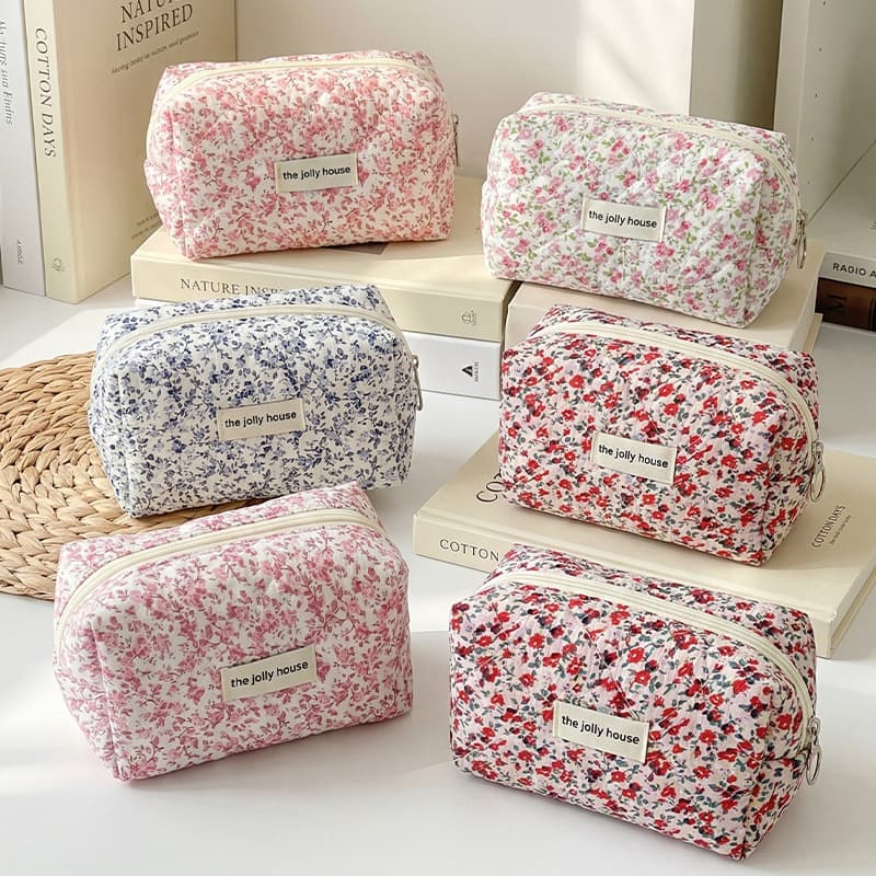Cross-border Korean style small fresh floral cosmetic bag women's portable travel storage bag ins high-looking toiletry bag pencil bag